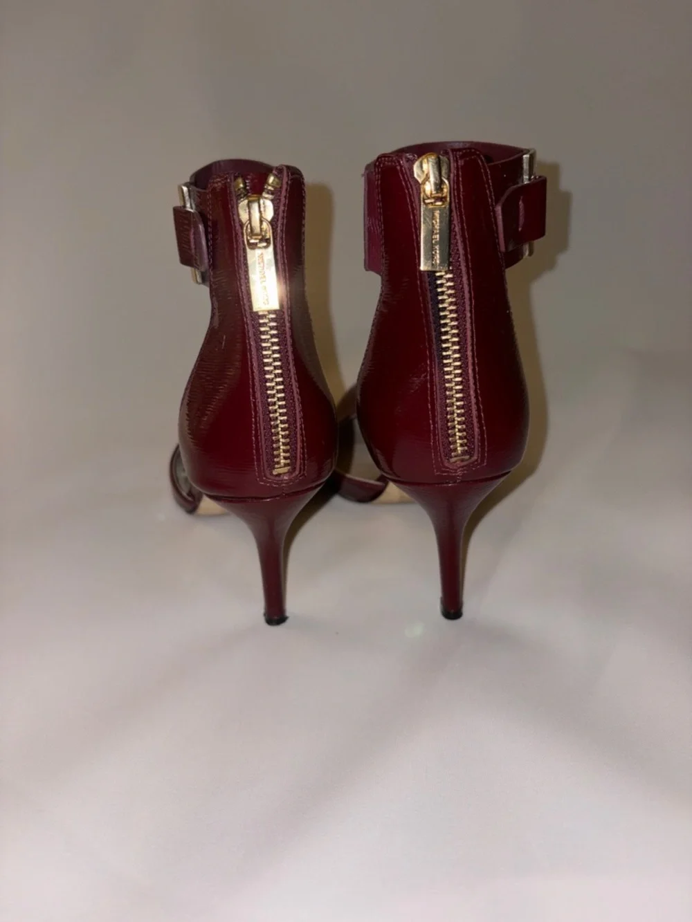 Michael Kors‎ Women's Guiliana Mid Ankle Strap Pumps Size 7